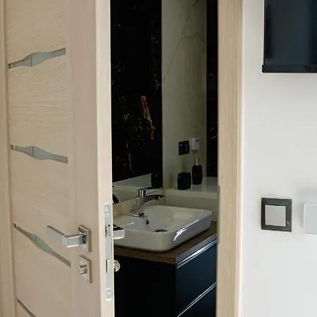 Apartamento - Stacja Paliw Moya