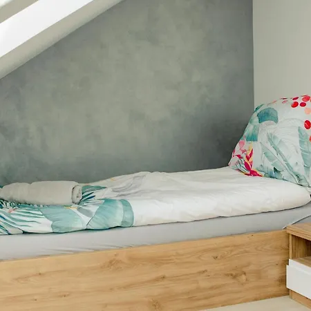 - Stacja Paliw Moya * Jordanow