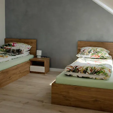 Apartamento - Stacja Paliw Moya Jordanow